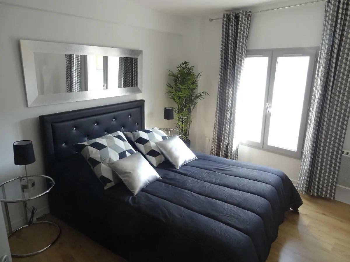 Appartements Hemingway Avignon Apartment